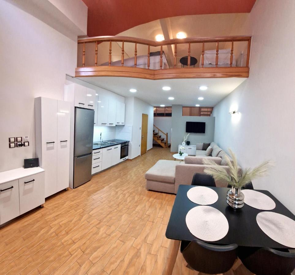 Pg Luxury Apartment كافالا المظهر الخارجي الصورة