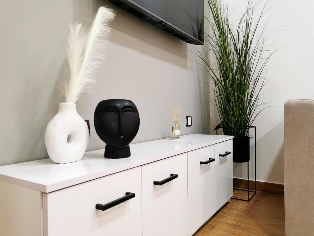 Pg Luxury Apartment كافالا المظهر الخارجي الصورة